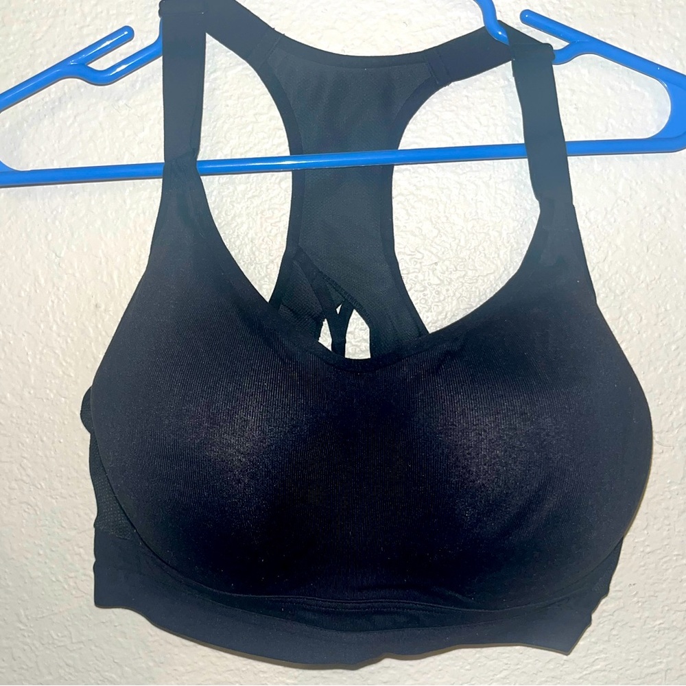 Victoria’s secret Sports Bra
